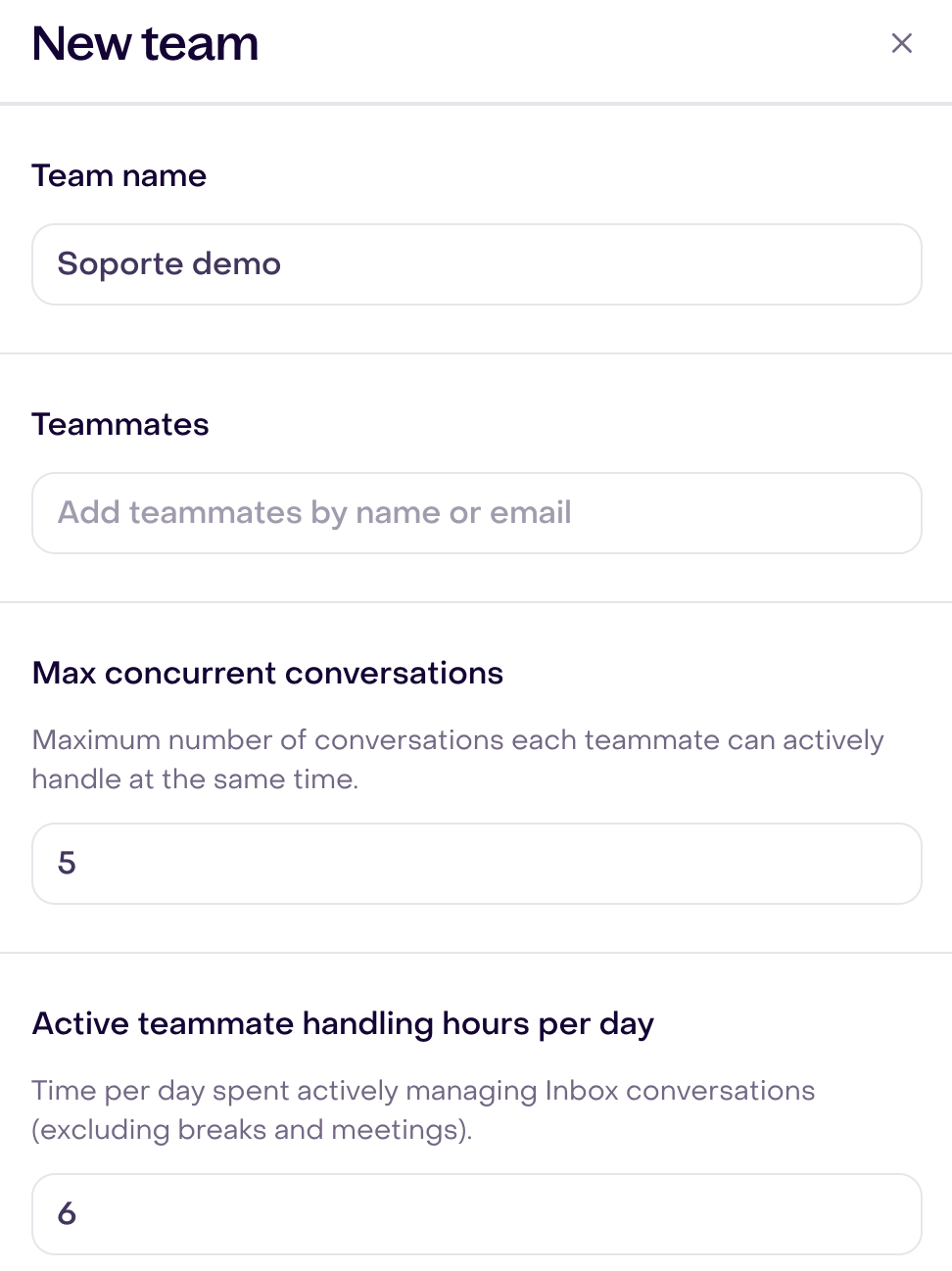 Real New team form with fictional Soporte demo unsaved, no members, and initial capacity of 5 conversations and 6 hours.
